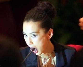 明星暴料吃瓜视频下载,明星暴料吃瓜视频幕后真相大揭秘