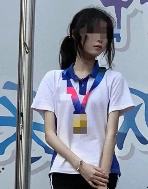 是谁闺蜜在前线吃瓜视频,揭秘战地风云背后的故事”